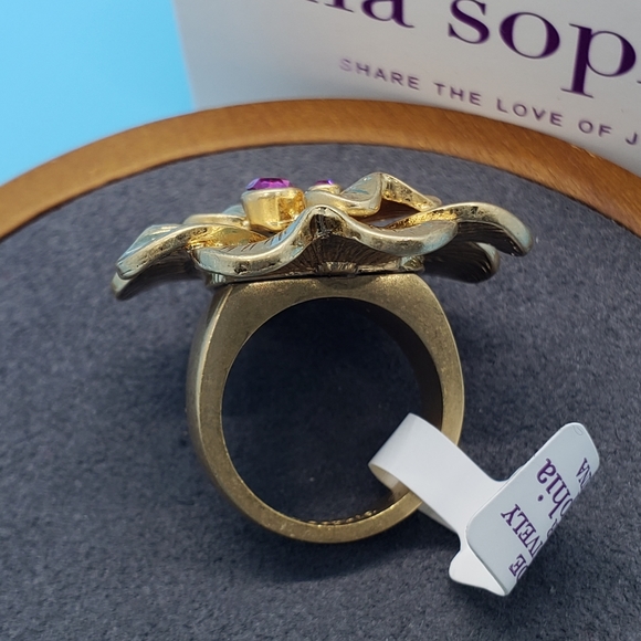 Lia Sophia Azalea Ring 💍 - Picture 5 of 9